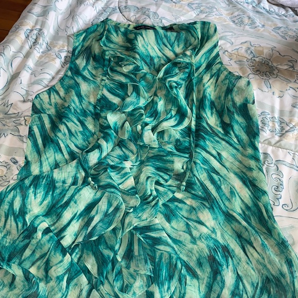 Green short sleeve sheer blouse size10 - Picture 1 of 3